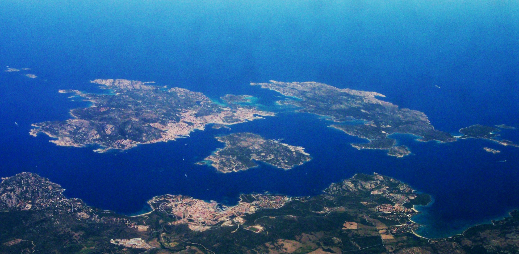 Veduta aerea dell’Arcipelago di La Maddalena
