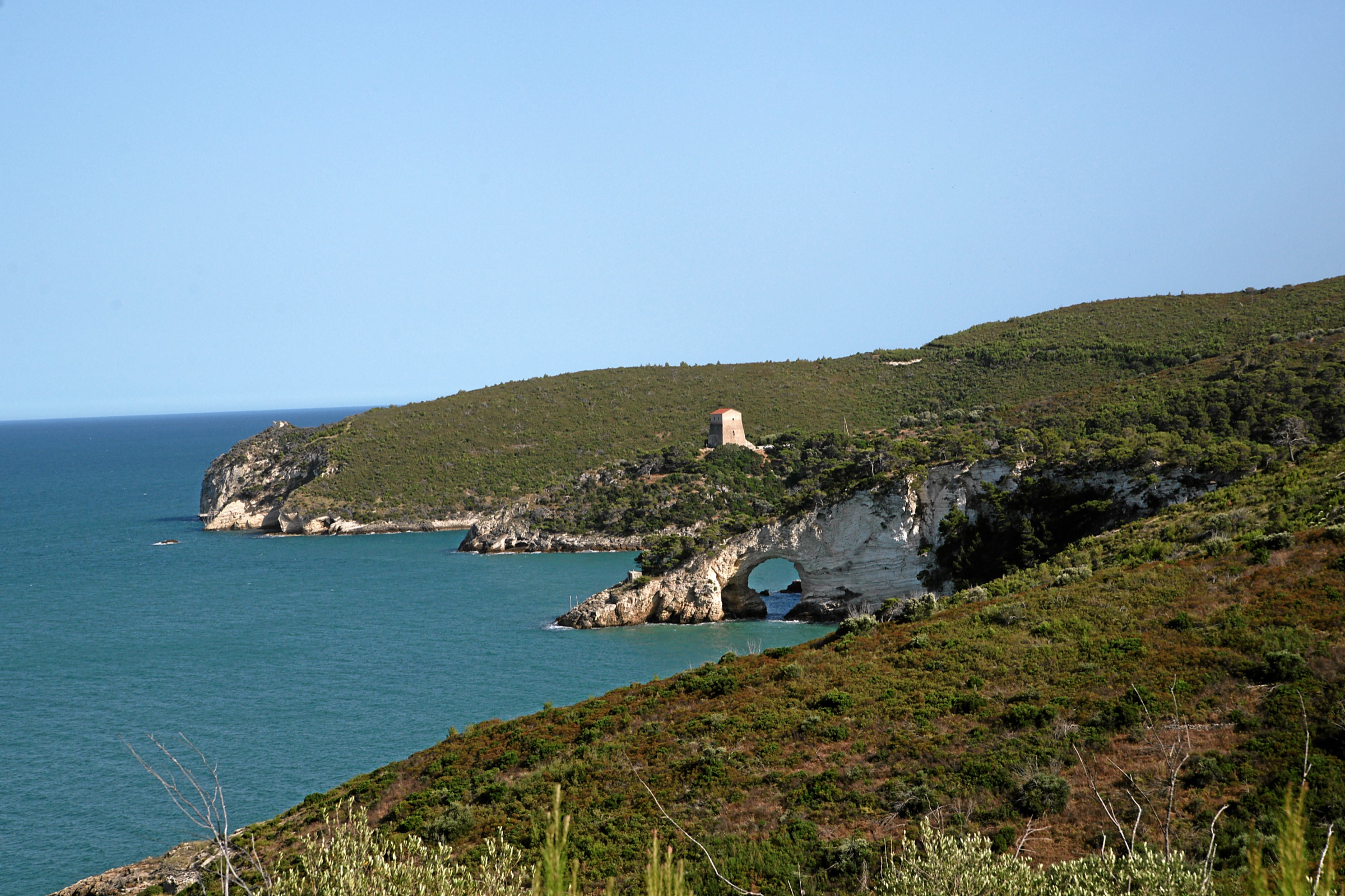 La costa del Gargano e l’architiello di Baia San Felice