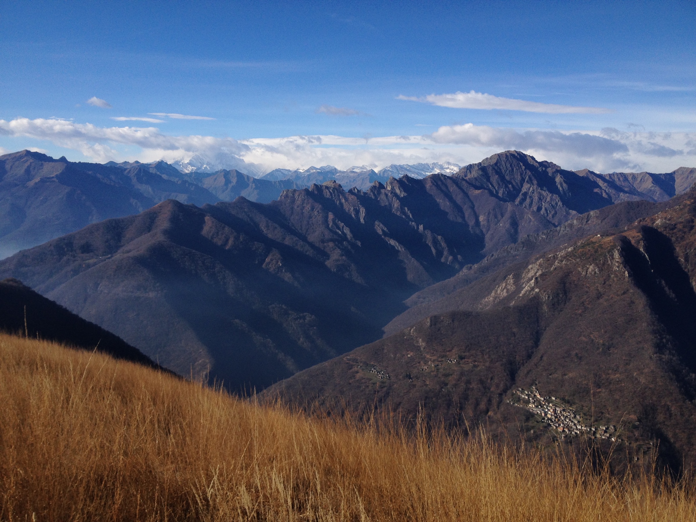 Val Grande, Pizzo Proman e Cicogna visti dal Pizzo Pernice